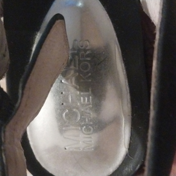 Michael Michael Kors Charm Slingback Black Leather Platform Sandal Designer Shoe - Picture 4 of 9